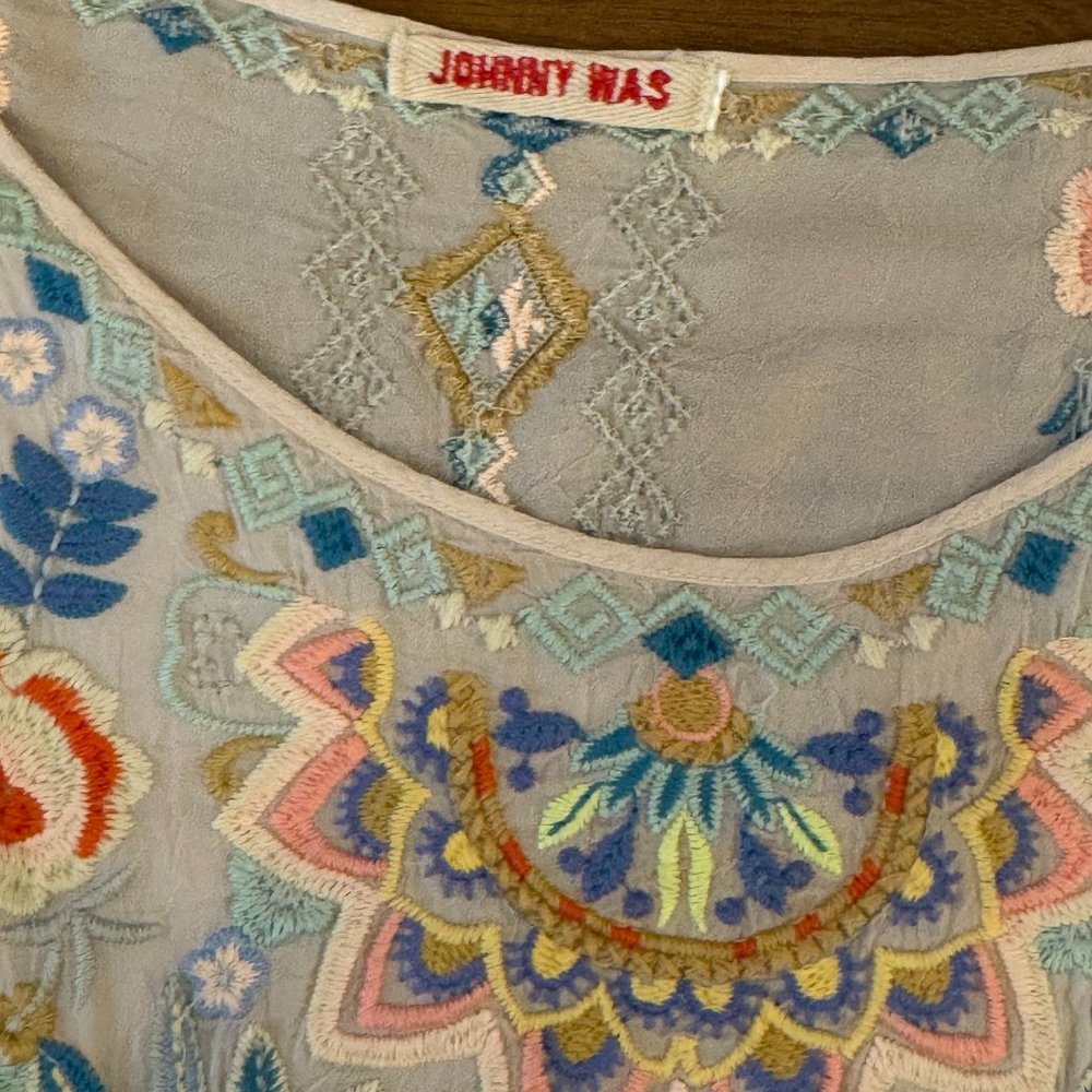 Johnny Was Blush Silk Tunic Size Small